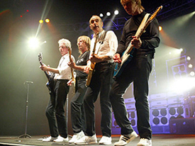 80s - Status Quo     (Andy Bown, 2011)